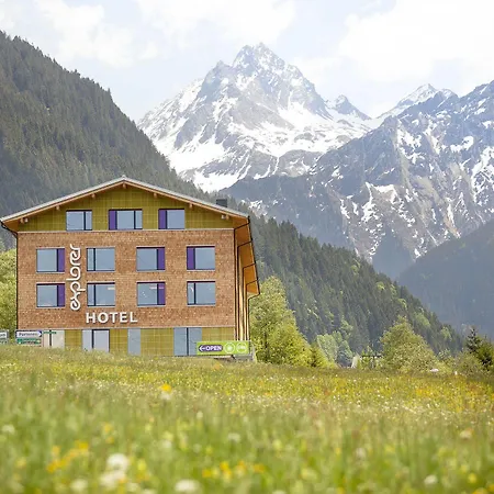 Explorer Montafon 3*