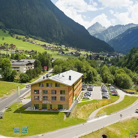 Explorer Montafon فندق 4*